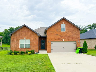 1727 Oak Forest Dr