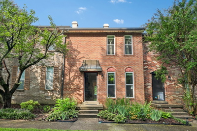 386 Huntington Ridge Dr