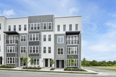 124 Zola Aly