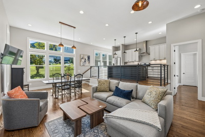 2605D Traughber Dr