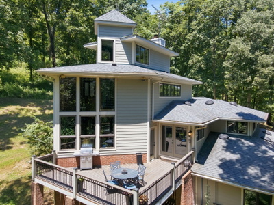 2261 Skinner Rd