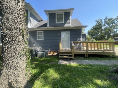 1026 Villa Pl