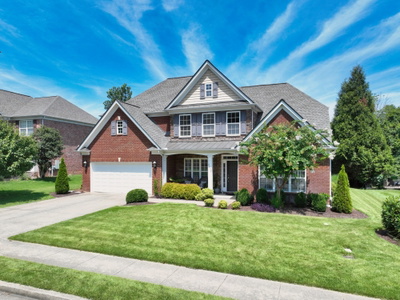 2032 Delaware Dr