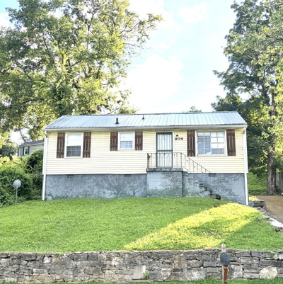 904 South 14th Street