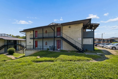270 Tampa Dr