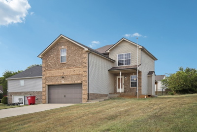 139 Buttermere Dr