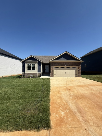 318 Cardinal Creek