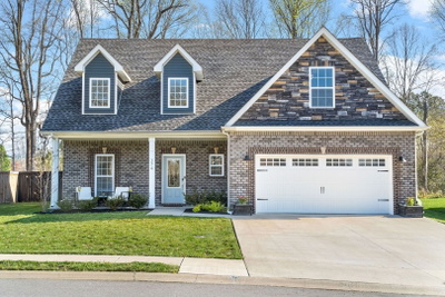 374 Rye Dr