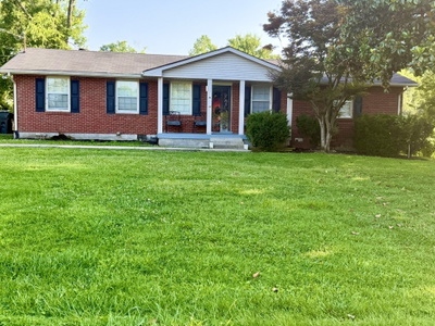 102 Shadydale Dr