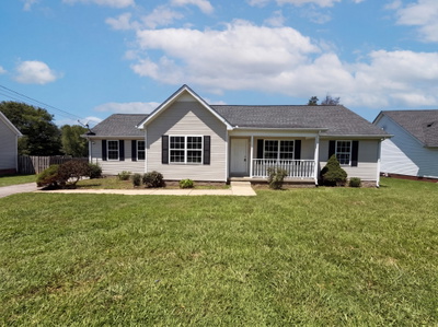 125 Ivanhoe Ct