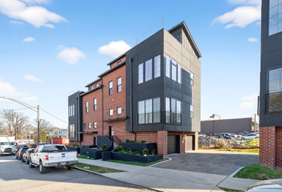 1218 Pillow Street