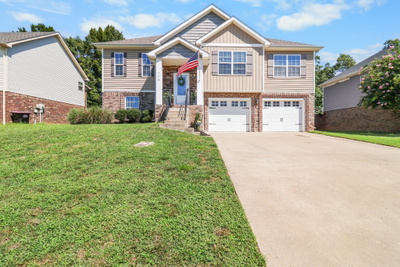 773 Banister Dr