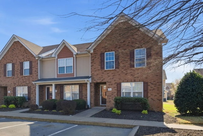 2039 Victory Gallop Ln