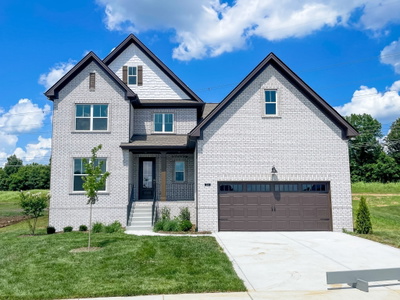 Exterior view of 207 Blantons Park Dr in Gallatin, TN
