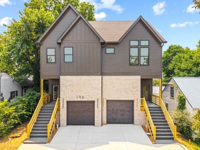 196B Queen Ave
