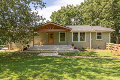929 Davidson Dr