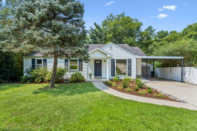 877 Kipling Dr