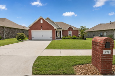 571 Dottie Dr