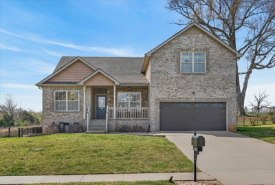 301 Ivy Bend Cir