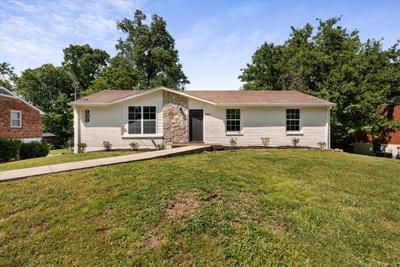 344 Lynn Dr