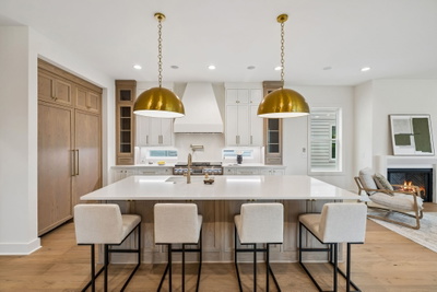 6413 Ranchero Dr
