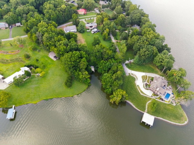 322 Winding Way