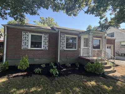 1120 Inglewood Dr