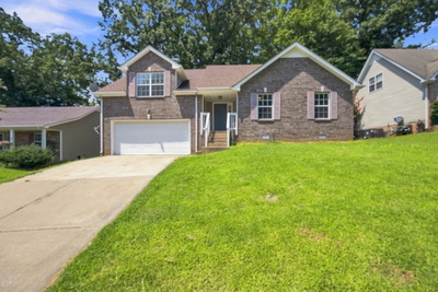 1457 Cedar Springs
