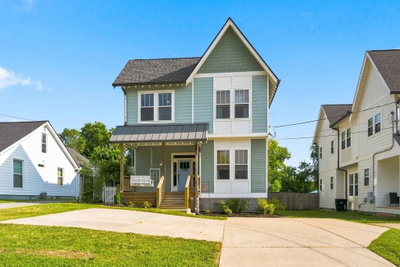 1223 McGavock Pike