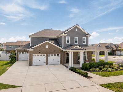 804 Rockwell Dr