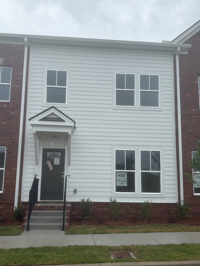 316 Savoy Loop