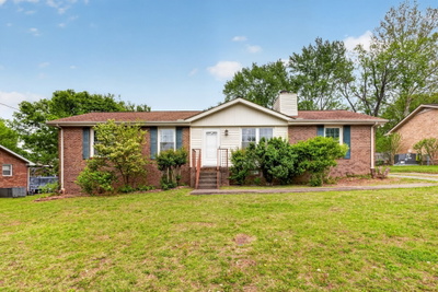 120 Hillwood Dr