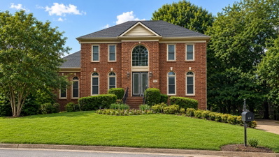 915 Briarwood Crst
