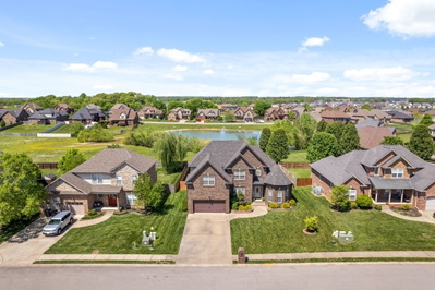 1533 Green Grove Way