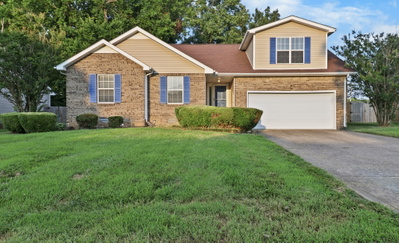 1633 Cedar Springs Cir