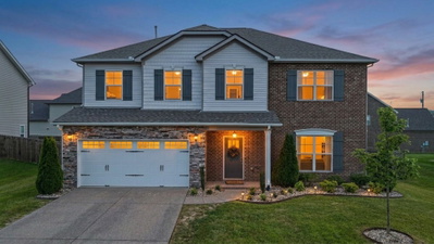 1383 Wentworth Dr