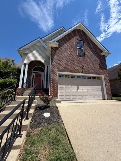 266 Turnberry Cir