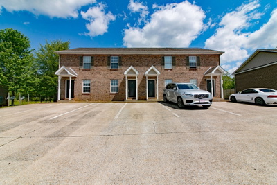 809 Oak Arbor Ct