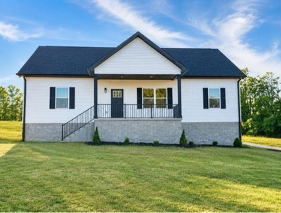 Exterior view of 753 Annie Hollow Road in Westmoreland, TN