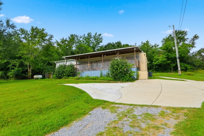 1236 Brandy Hollow Rd