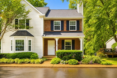 1273 Carriage Park Dr