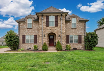 1085 Willow Cir