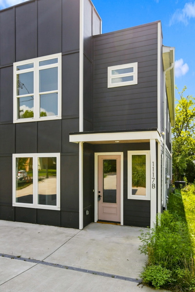 1117B 38th Ave N