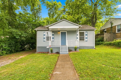 821 W Greenwood Ave
