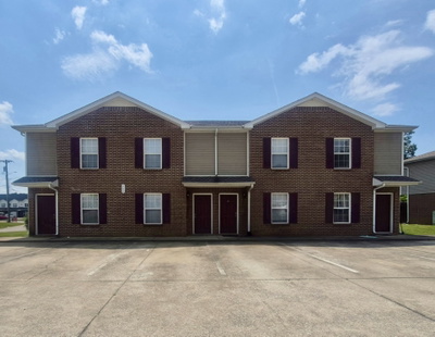 808 Oak Arbor Ct