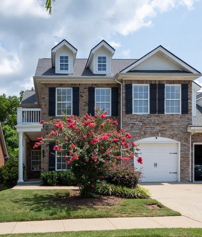 809 Barrington Place Dr