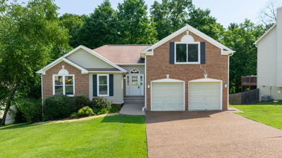 2708 Leesa Ann Ln