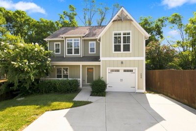 702B Waco Dr