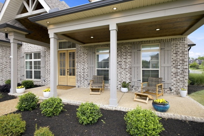 359 Broughton St