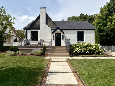 3618 Meadowbrook Ave